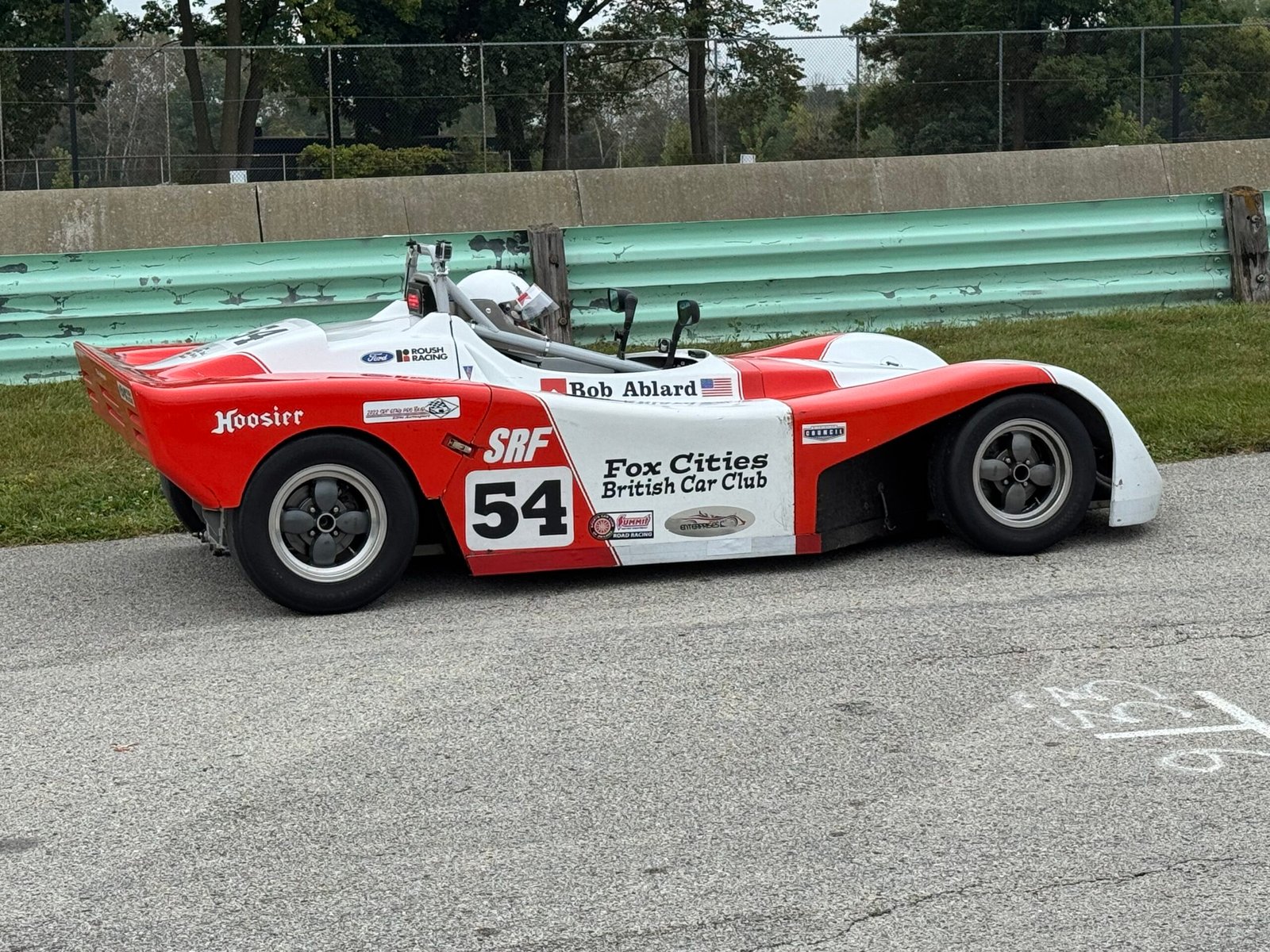Support FoxBrits members on the track at Road America